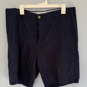 Classic Navy Peter Millar Men's Shorts size 36